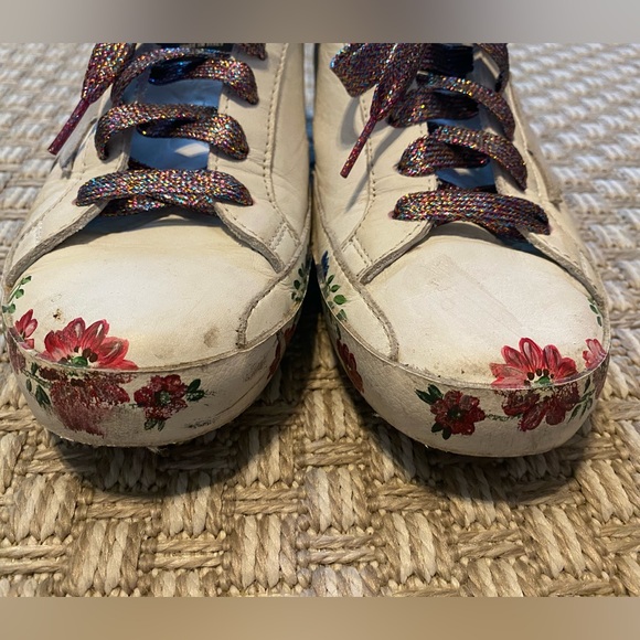 Golden Goose Hand Painted Floral Superstar Sneakers 41 - Picture 2 of 10
